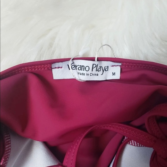 Verano Playa Ruffle One Piece Bathing Suit - Picture 4 of 4